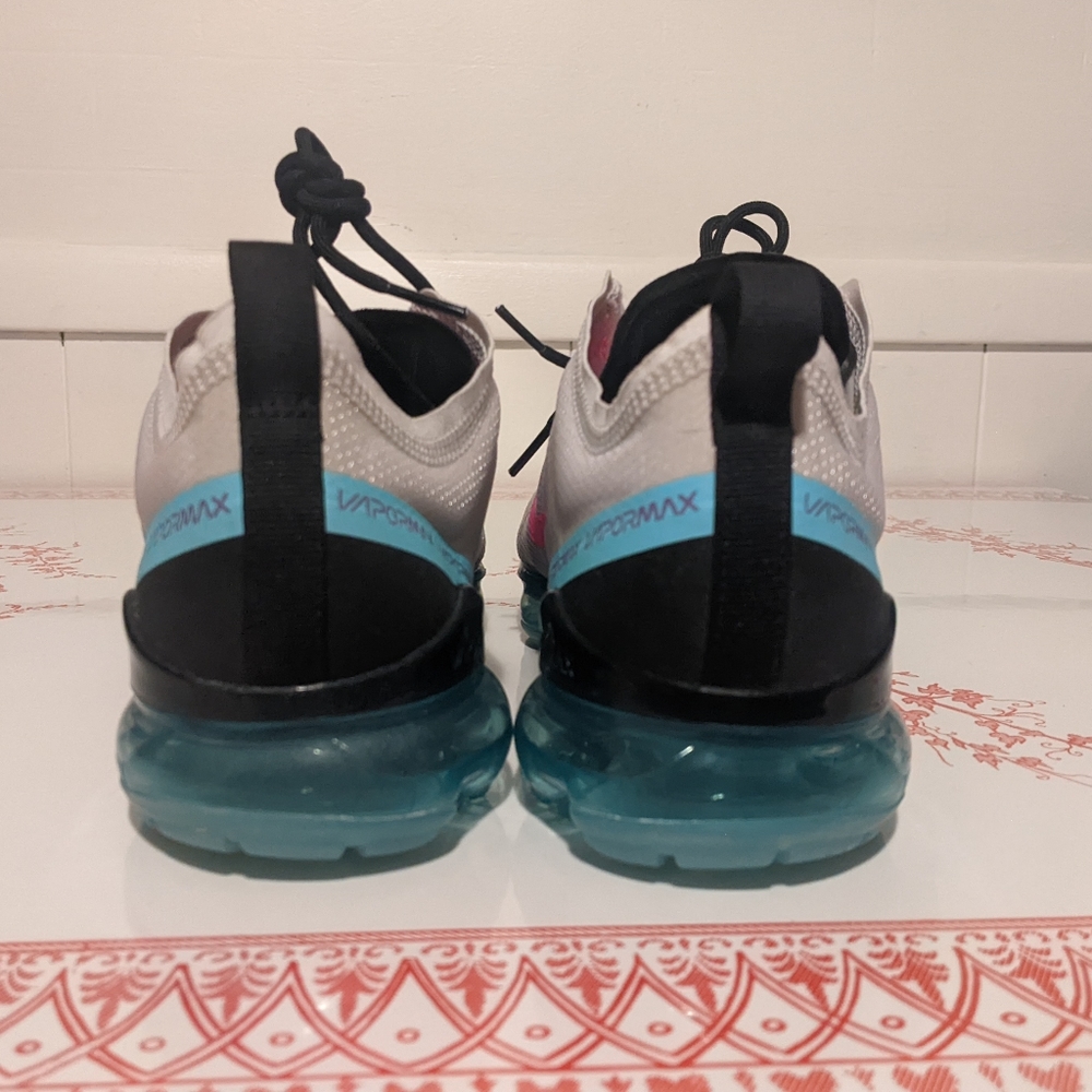 Nike Air Vapormax South Beach Turquoise Pink White Black Sneakers Women's 12 - Picture 6 of 16